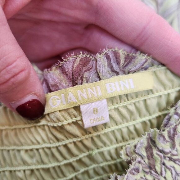 NWT Gianni Bini 100% Silk Y2K Nineties Tank Top Blouse Smocked Lime Green Size 8 - Picture 6 of 8